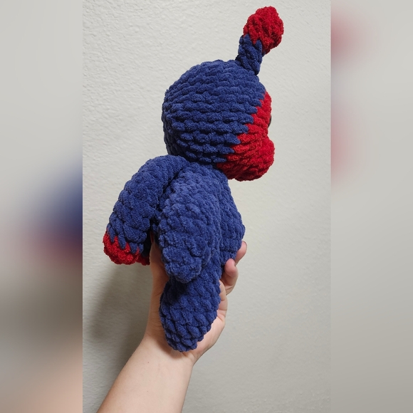 Handcrafted plushie, crochet lightning bug - Picture 5 of 6
